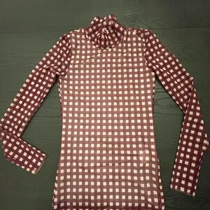 Baum Und Pfersgarten Checkered Maroon and‎ White Women's Top Size XS
